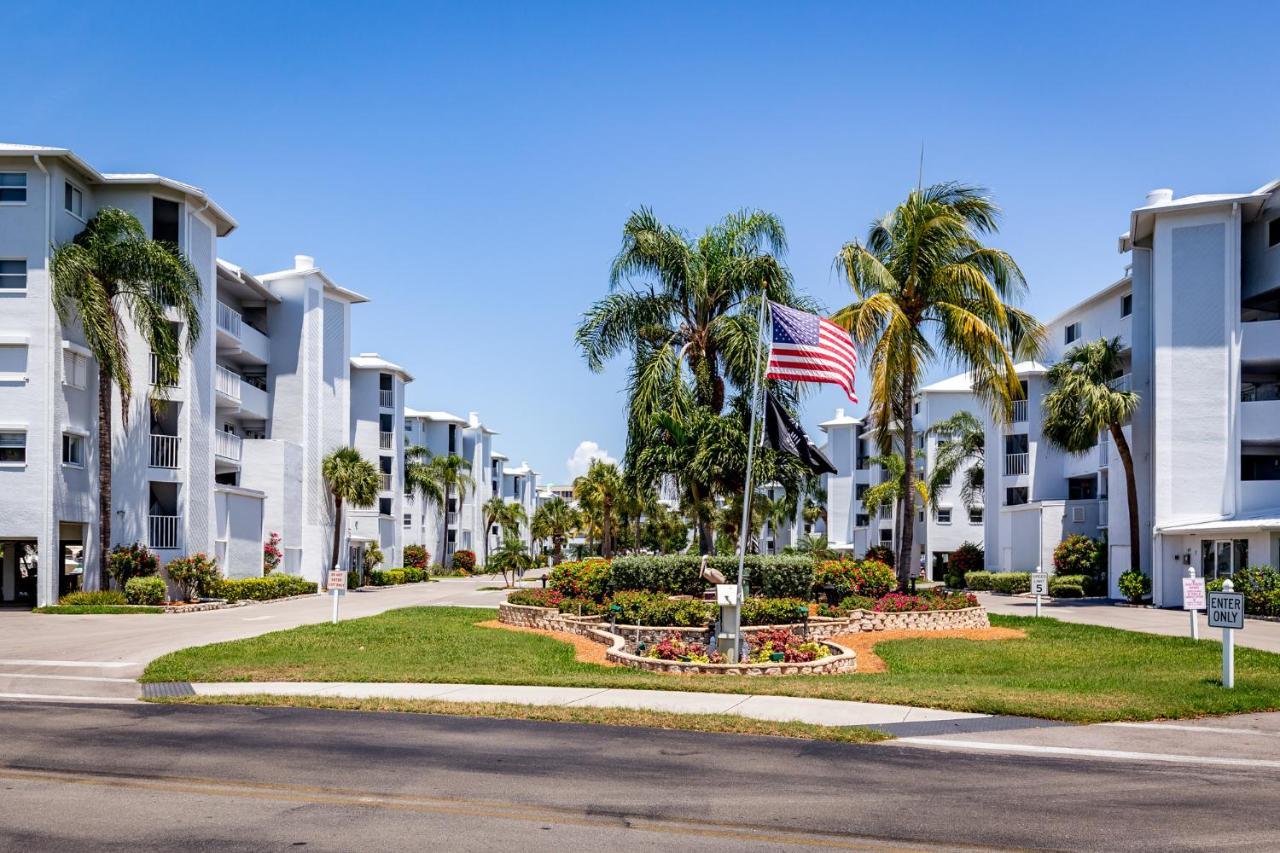 Royal Pelican 381 Fort Myers Beach Esterno foto