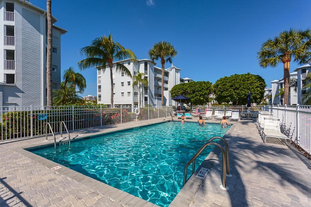 Royal Pelican 381 Fort Myers Beach Esterno foto